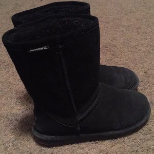 Bearpaw black boots